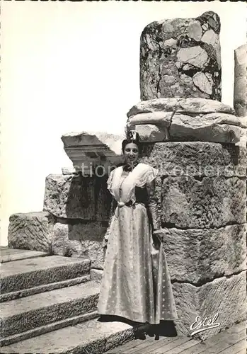 Arles Bouches du Rhone Frau in Tracht in the Ancient Theatre Kat. Arles