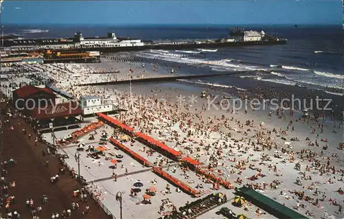 Atlantic City New Jersey Bathers and the beach Air view Kat. Atlantic City