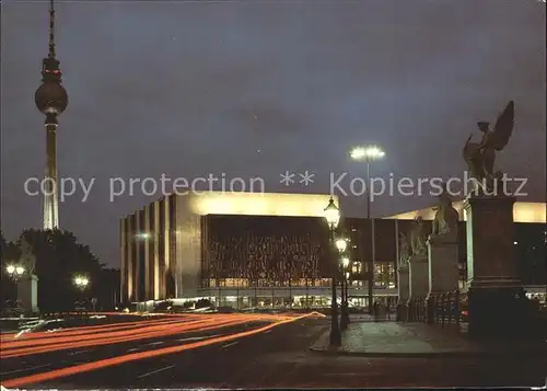 Berlin Marx Engels Bruecke Fernsehturm Nachtaufnahme Hauptstadt der DDR Kat. Berlin