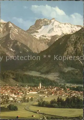 Oberstdorf Gesamtansicht mit Alpenpanorama Kat. Oberstdorf