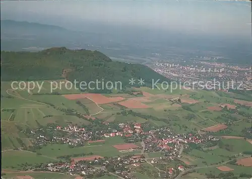 Wittnau Breisgau Erholungsort Suedschwarzwald Burgblick Kat. Wittnau