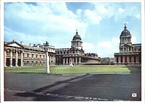 Greenwich London Grand Square /  /