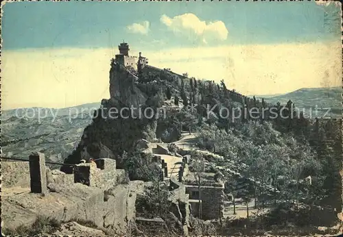 San Marino Repubblica Zweiter Turm mit Panorama