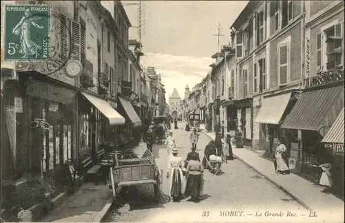 Moret-sur-Loing Moret Grande Rue x / Moret-sur-Loing /Arrond. de Fontainebleau