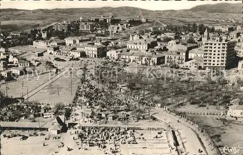 Setif Vue generale aerienne sur le Marche aux Bestiaux Dans le fond l'Hopital Civil / Algerien /