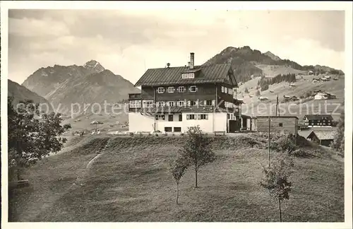 Hirschegg Kleinwalsertal Vorarlberg Waldemar Petersen Haus Ochsenhofer Kopf Baerenkopf Kat. Mittelberg