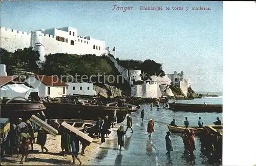 Tanger Tangier Tangiers Embarque toros maderas / Marokko /