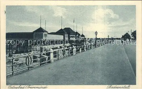 Travemuende Ostseebad Badeanstalt / Luebeck /Luebeck Stadtkreis