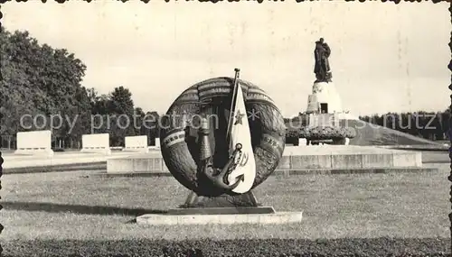 Treptow Berlin Sowjetisches Ehrenmal Denkmal / Berlin /Berlin Stadtkreis