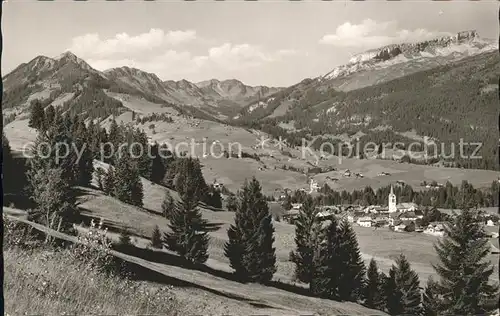 Riezlern Kleinwalsertal Vorarlberg mit Schwarzwasser und Hoch Ifen Kat. Mittelberg