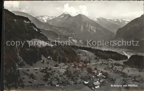 Bruenigen Panorama Haslital und Alpen / Meiringen BE /Bz. Oberhasli