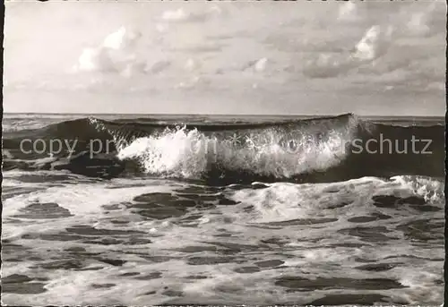 Wangerooge Nordseebad rollen Wogen / Wangerooge /Friesland LKR