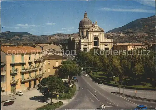 Assisi Umbria Santa Maria degli Angeli Scorcio panoramico sullo sfondo Assisi Kat. Assisi