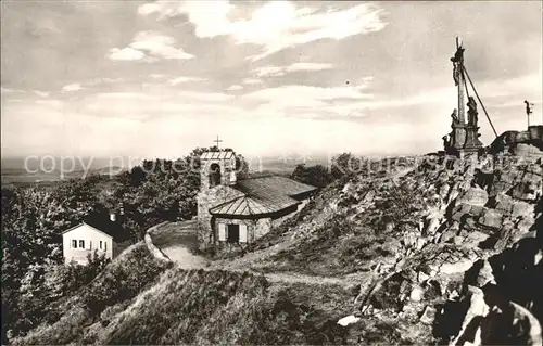 Milseburg Naturpark Rhoen Kapelle Kreuzgruppe Schutzhuette Kat. Hilders