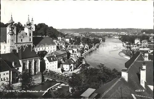 Steyrbruck Oberoesterreich mit Kirche Kat. Oesterreich