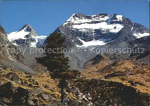 Weissmieshuette mit Fletschhorn und Lagginhorn Kat. Saas Tal Saas Grund