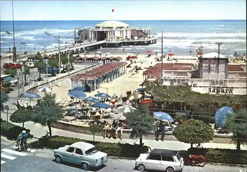 Senigallia spiaggia con la Rotonda Kat. Italien