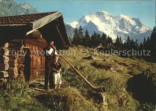 Alphorn Alphornblaeser Sennenbub Wengen Jungfrau Kat. Musik