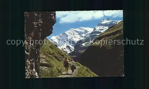 Gletscher Kiental Morgenhorn Wilde Frau Weg nach Gamchialp Kat. Berge