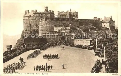 Leibgarde Wache Changing the Guard Edinburgh Castle Kat. Polizei