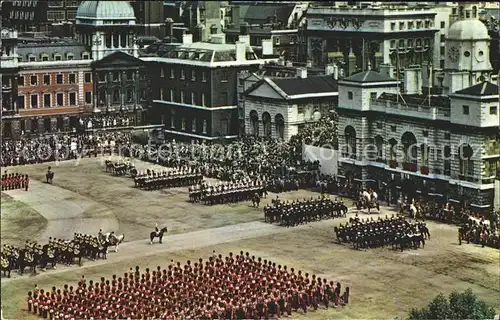 Leibgarde Wache Trooping of the Colour Horse Guards Parade London Kat. Polizei