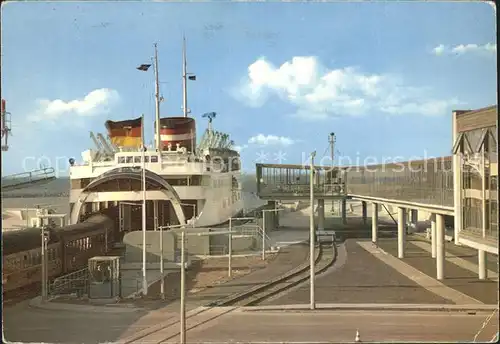 Faehre Faehrbahnhof Puttgarden Fehmarn Kai  Kat. Schiffe