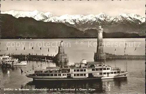 Motorschiffe MS Deutschland Lindau Bodensee Hafeneinfahrt  Kat. Schiffe