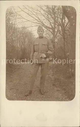 Militaria Schweiz Soldat Zigarette Foto  Kat. Militaria