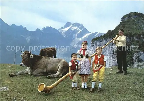 Alphorn Alphornblaeser Kinder Trachten Rind Faehlentuerme Rotsteinpass  Kat. Musik