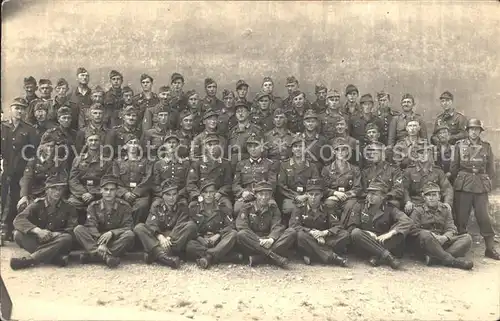 Militaria Frankreich Gruppenfoto Kat. Militaria