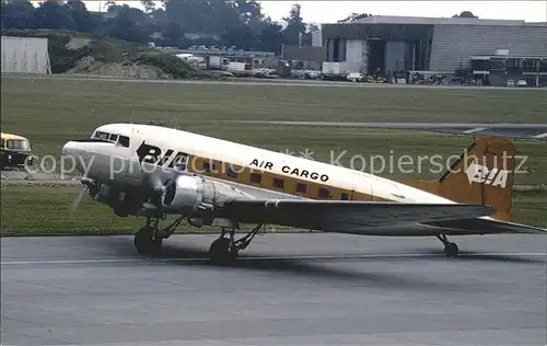 Flugzeuge Zivil British Island Airways Air Cargo Douglas DC 3 Kat. Airplanes Avions