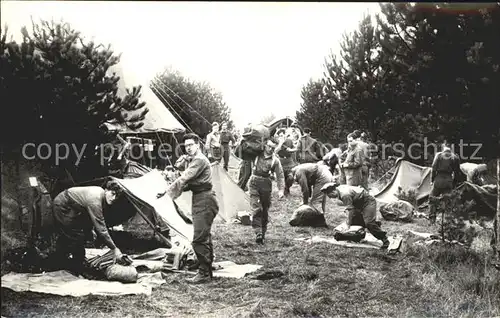 Militaria Belgien Armee Belge Nuit sous la tente  Kat. Militaria