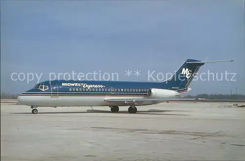 Flugzeuge Zivil Midwest Express McDonnell Douglas DC 9 14 N400ME C n 45727 Kat. Airplanes Avions