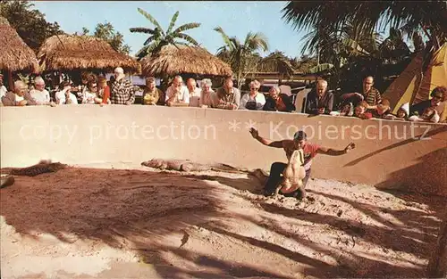 Krokodile Alligator wrestling Florida  Kat. Tiere