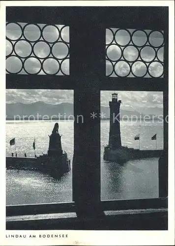 Leuchtturm Lighthouse Lindau im Bodensee Hafeneinfahrt  Kat. Gebaeude