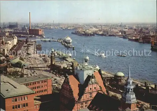 Hafenanlagen Hamburg St. Pauli Landungsbruecken Freihafen Kat. Schiffe