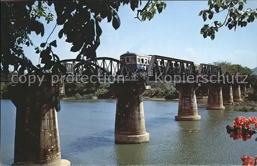 Bruecken Bridges Ponts River Kwai Kanchanaburi Thailand 