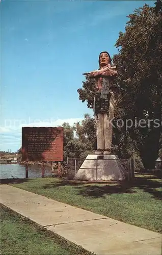 Indianer Native American Hiawatha Riverside Park La Crosse Wisconsin Kat. Regionales