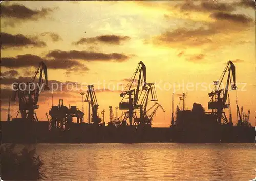 Hafenanlagen Seehafen Nord Rostock Kranschiff  Kat. Schiffe