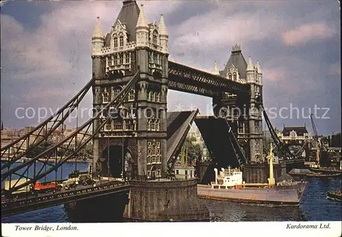 Bruecken Bridges Ponts Tower Bridge London Schiff 