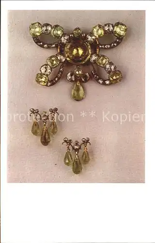 Schmuck Jewelry with Chrysolite 18th century USSR Diamond Fund Kat. Mode