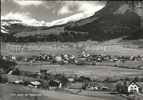 Flims GR gegen den Segnespass Kat. Flims Dorf