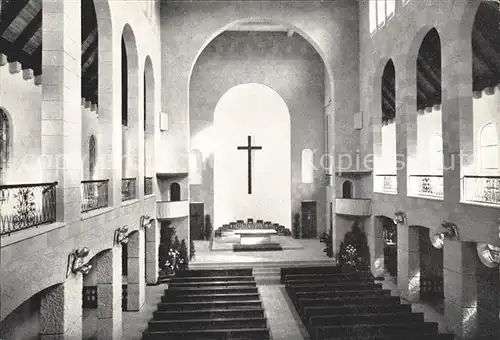 Salzburg Oesterreich Friedenskirche St Elisabeth Inneres Kat. Salzburg