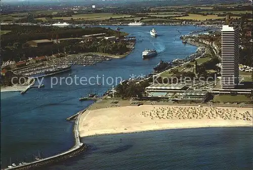 Travemuende Ostseebad Fliegeraufnahme Kat. Luebeck