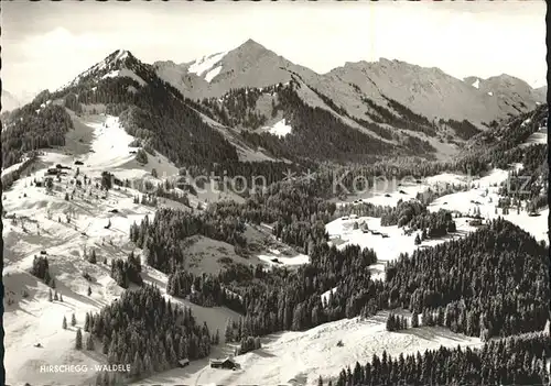 Hirschegg Kleinwalsertal Vorarlberg mit Heuberg und Walmendingerhorn Kat. Mittelberg