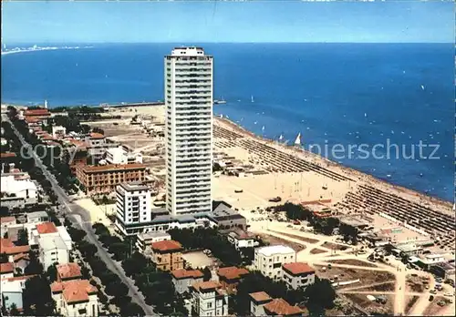 Cesenatico Grattacielo e spiaggia visti dall alto Kat. Italien