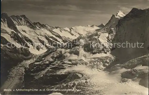 Grindelwaldgletscher Blick von Mittellegihuette Kat. Grindelwald