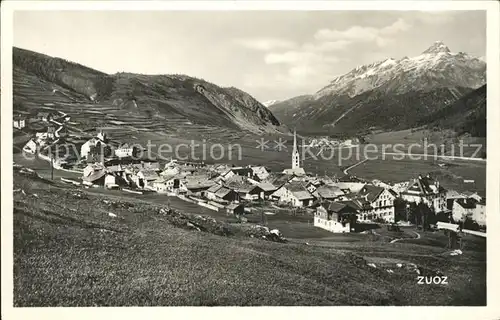 Zuoz GR Gesamtansicht mit Alpenpanorama Kat. Zuoz