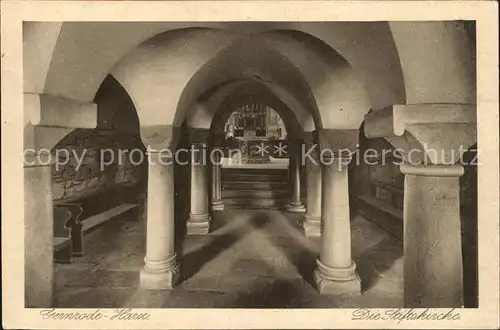 Gernrode Harz Stiftskirche Sankt Cyriaki Westliche Krypta Blick auf Taufstein Kat. Gernrode Harz