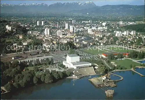 Bregenz Vorarlberg gegen Schweizer Berge Festspielhaus Sportanlagen Bodensee Kat. Bregenz